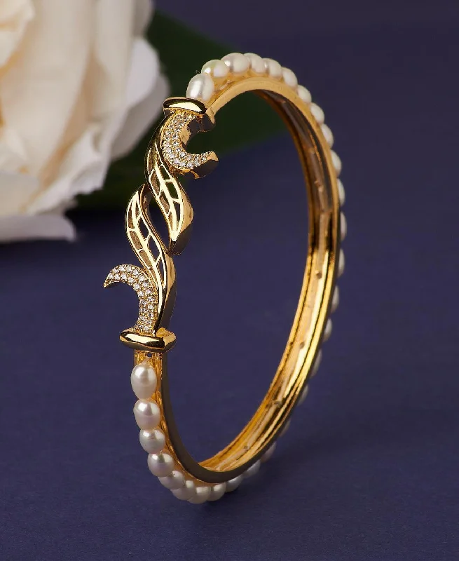 Elegant pearl bangles for sophisticated style-Leafy Classy Real Pearl Bangle