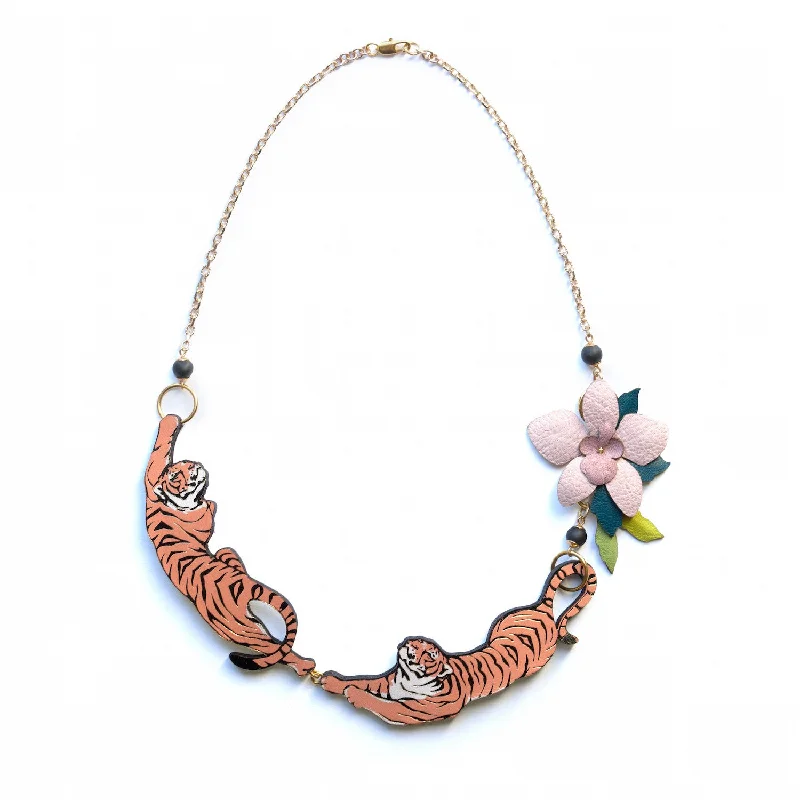 Antique-inspired necklaces for vintage lovers-LEAPING TIGER . necklace