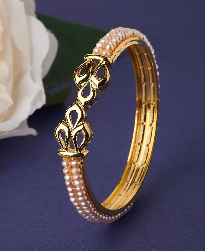 Traditional bangles for cultural celebrations-Leafy Classy Pearl Bangle