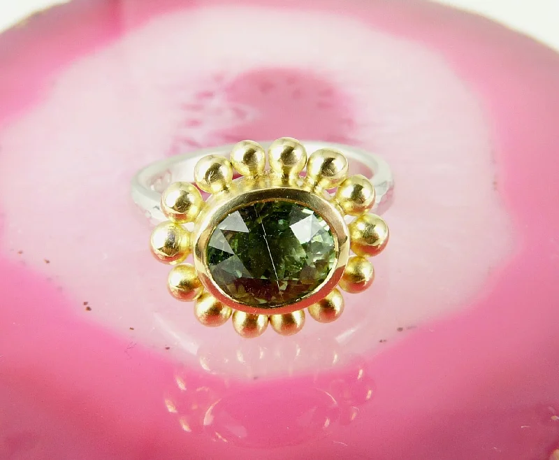 Custom logo rings for corporate gifts-Mint Tourmaline Courtesan Ring