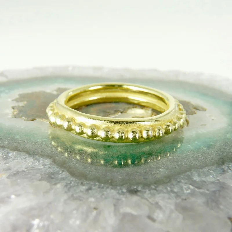 Custom-made rings for unique designs-Solid 18ct Gold Abida Ring