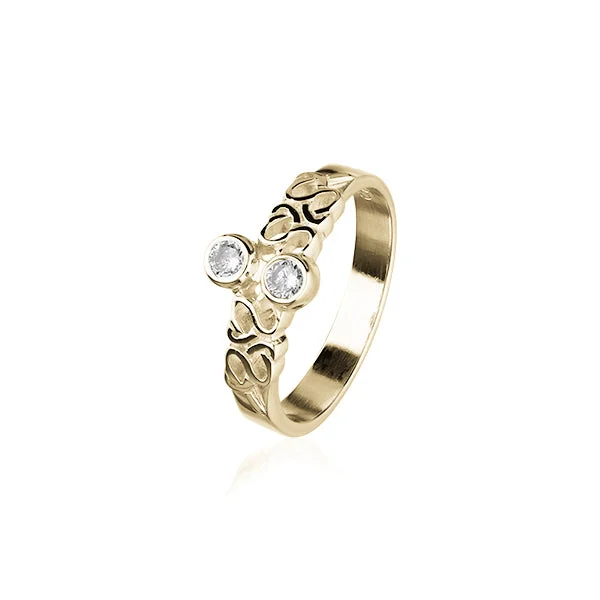 Custom rings for anniversary celebrations-Celtic Gold Ring GCR164