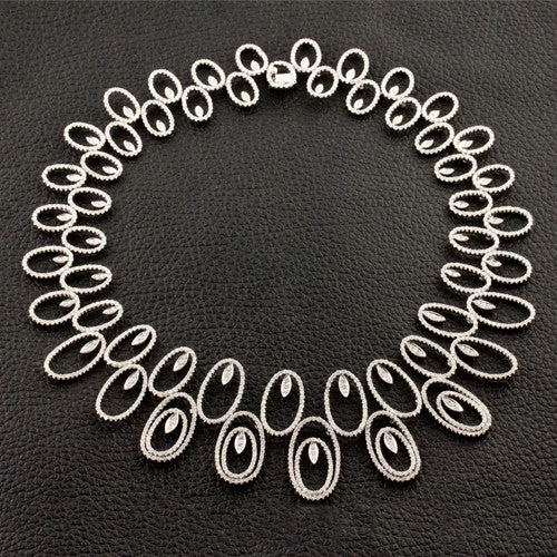 Chunky chain necklaces for edgy fashion-Oval Link Diamond Necklace