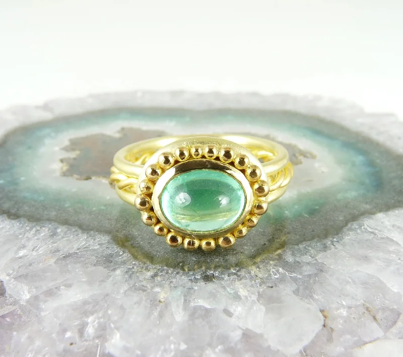 Dainty rings for minimalist style-Agrippina Emerald Ring