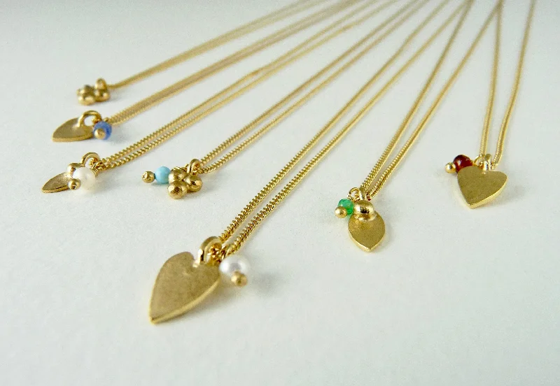 Personalized message necklaces for custom gifts-Delicate 18ct Gold Plate Heart Necklace