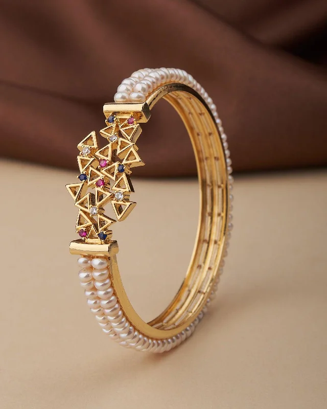 Geometric bangles for modern fashion lovers-Delightful Real Pearl Bangle