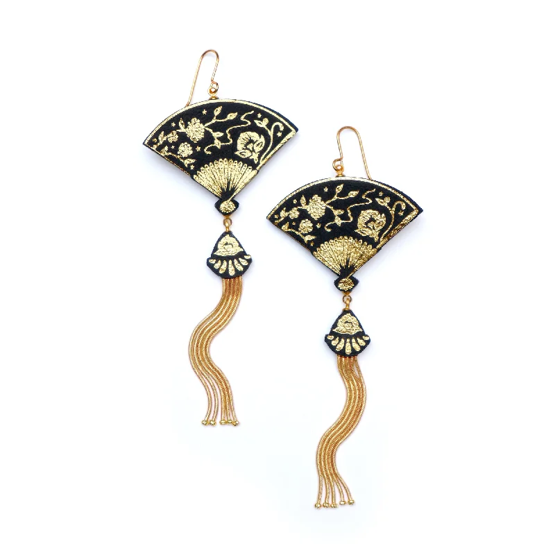 Fashionable ear cuffs for a trendy look-TASSELLED FAN . earrings