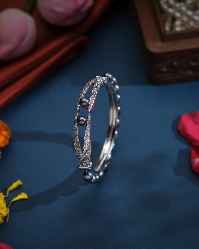 Intricately designed bangles for high-fashion looks-The kallie Twister Bangle