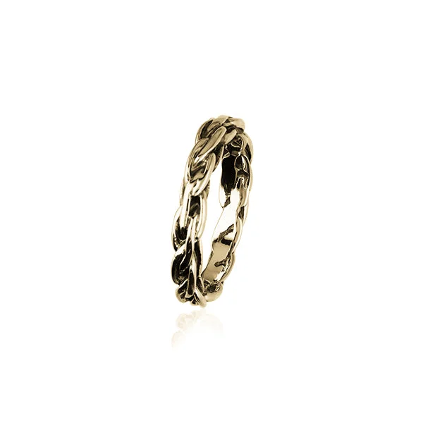 Classic wedding bands for simplicity and style-9ct Gold Ring with Pattern GR82