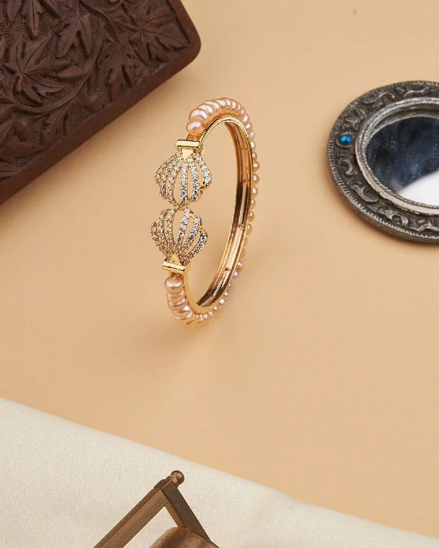 Personalized charm bangles for special occasions-Single Line Rose Gold Bangle