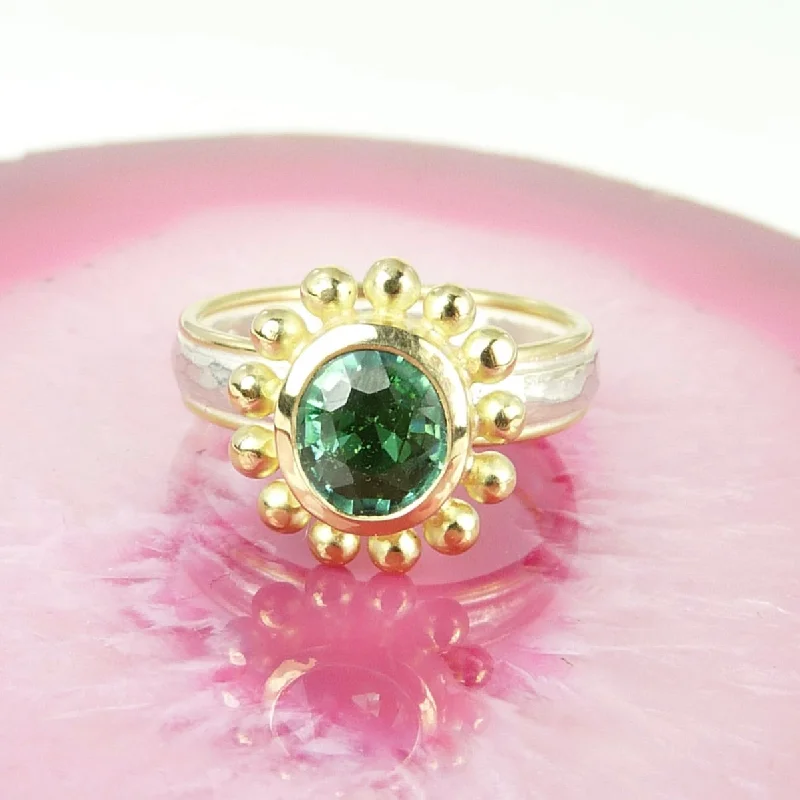 Stylish men’s wedding bands for a modern twist-Green tourmaline Courtesan Ring