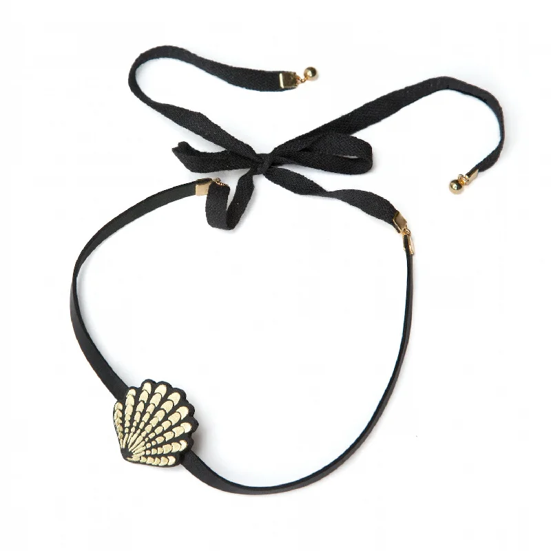 Artistic necklaces for creative fashion lovers-MERMAID . choker