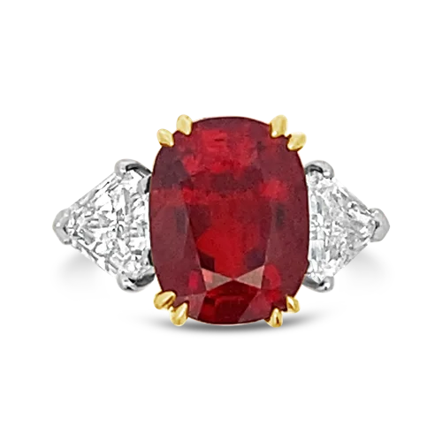 Elegant sapphire rings for luxurious style-Red Spinel & Diamond Ring